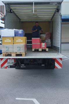 DONACIJA PREHRAMBENIH IZDELKOV ZA GASILCE - Foto- Tine Šubic_14